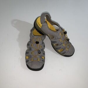 Clarks Sandals Womens Size 7.5 Gray Suede Fisherman Bungee Outdoor Comfort